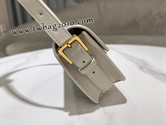 Dior专柜2024新款迪奥高仿原单Miss Dior翻盖手袋小牛皮肩背包 djfk1254